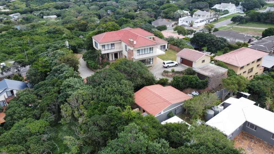 8 Bedroom Property for Sale in West Bank Eastern Cape